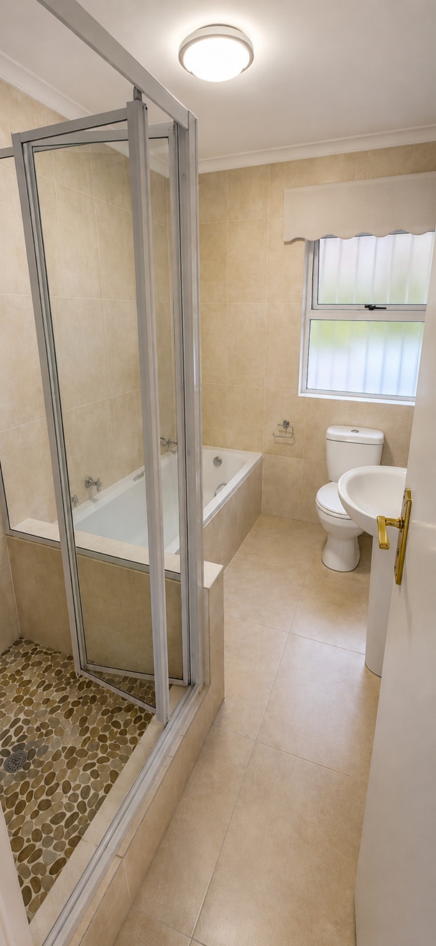 To Let 3 Bedroom Property for Rent in Simons Town Western Cape